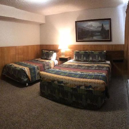 Boulder Lodge Джун-Лейк Экстерьер фото